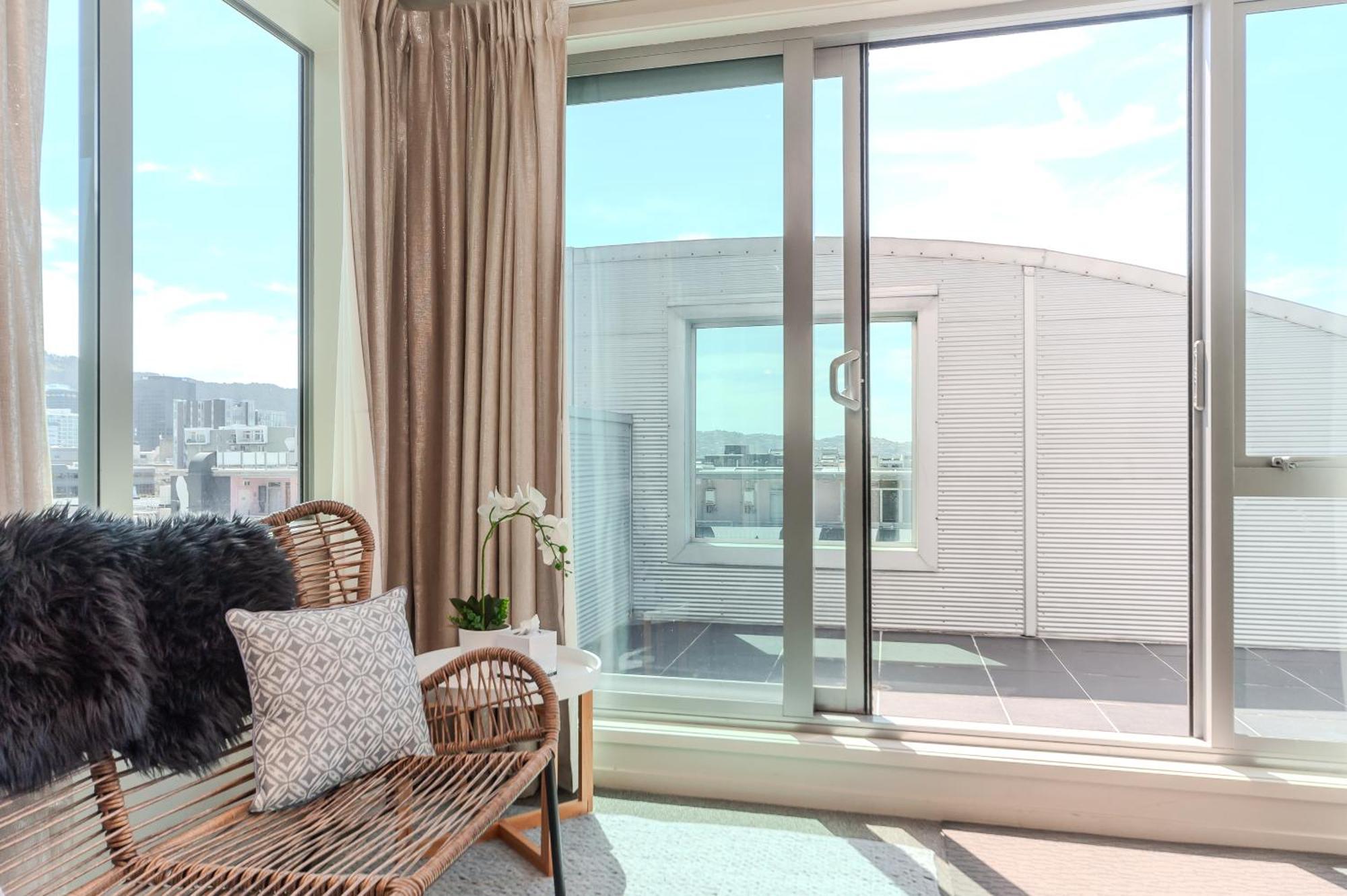 Aparthotel 70 Tory Wellington Esterno foto