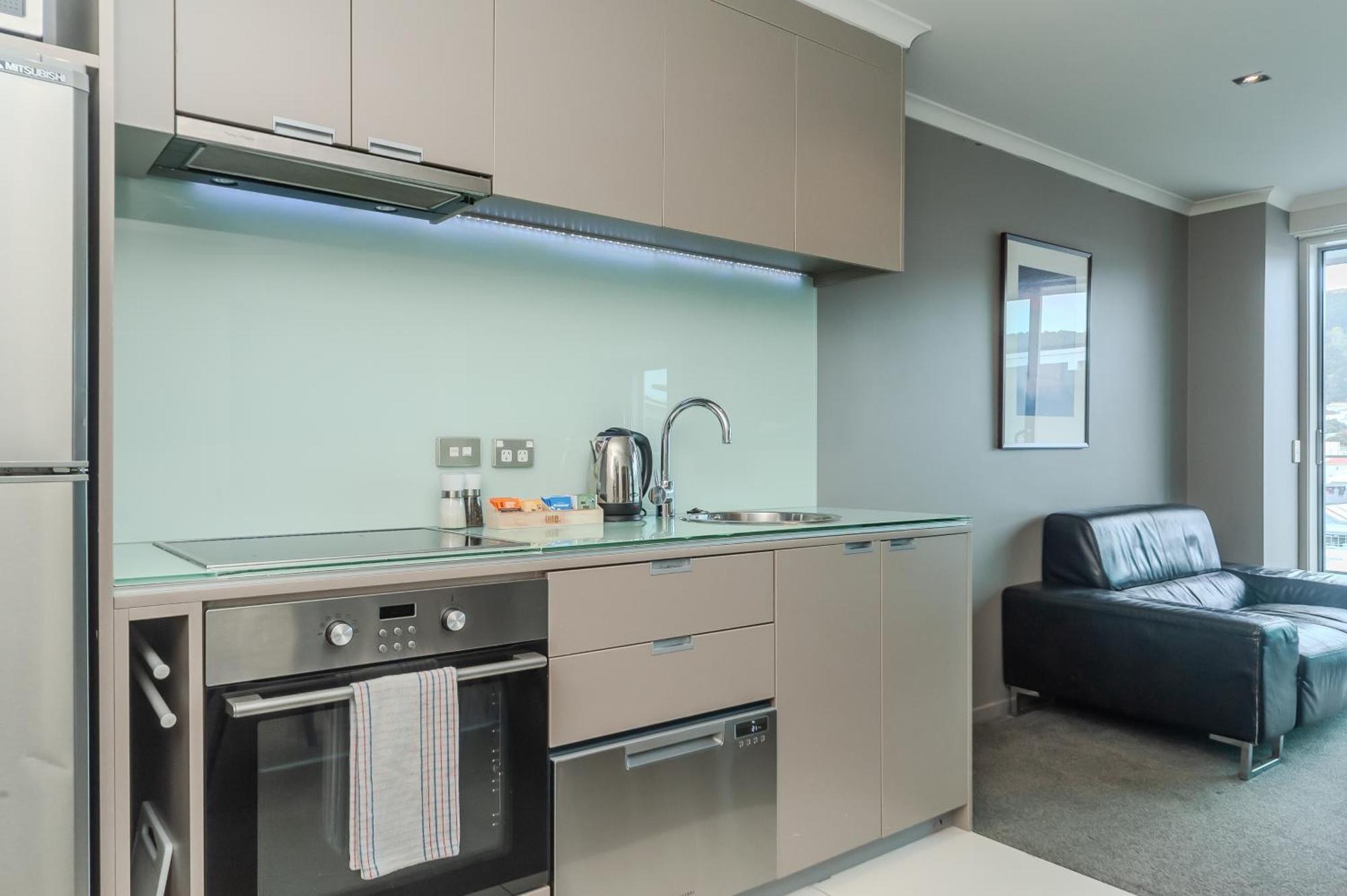 Aparthotel 70 Tory Wellington Esterno foto